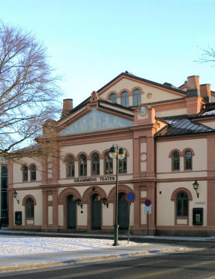 - Vi kommer til å ha bevæpna politi på stedet