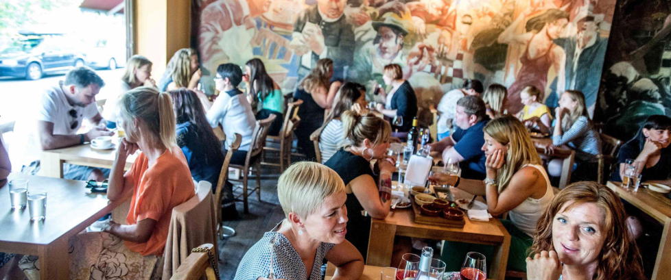 Vil ikke at du skal spise dessert på restaurant: - I Norge er det motsatt