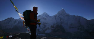 For mye menneskelig avføring på Mount Everest: - Det begynner å bli helsefarlig