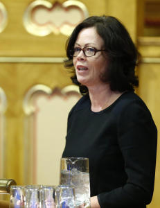 Nekter å si seg uenig med Sandberg
