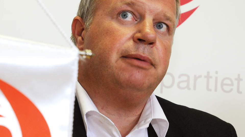 BLIR R�DGIVER: Helseminister Bjarne H�kon Hanssens karrierebytte er dypt problematisk, mener Dagbladets kommentator. 
Foto: Ned Alley / SCANPIX