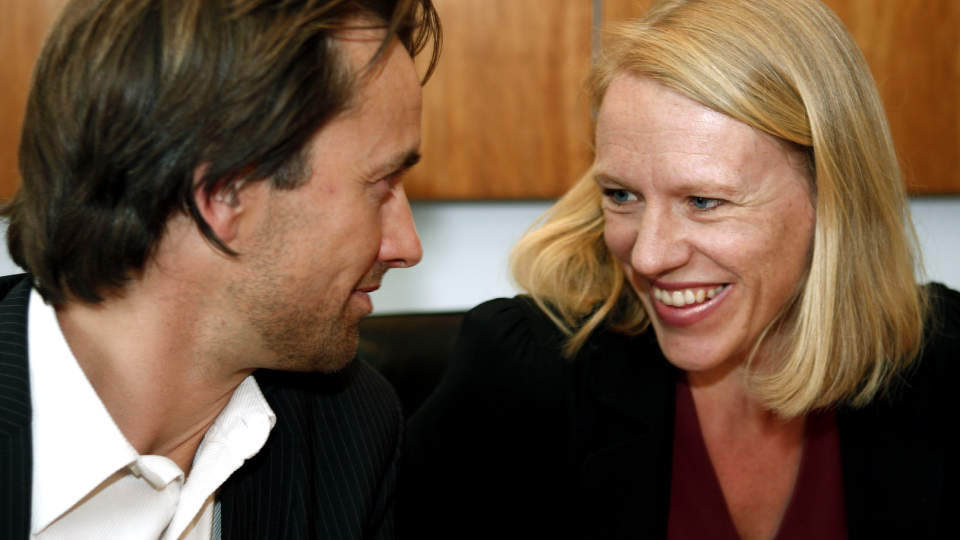 IKKE HELT ENIGE: Barne- og likestillingsminister Anniken Huitfeldt g�r inn for en ny og utvidet samv�rsnorm ved skilsmisse. Barneombud Reidar Hjermann vil fjerne hele normen log la retten avgj�r i hver enkelt barns tilfelle. Foto: Knut Falch / SCANPIX
