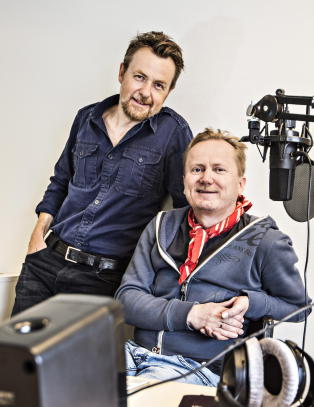 - De fleste podcaster er pludring. Her snakker vi om viktige ting
