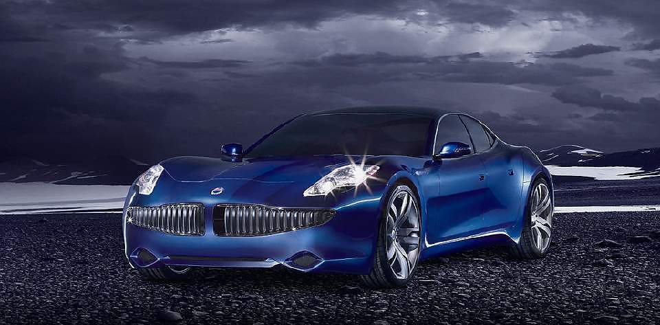 GOD KARMA: Fisker Karma er en fired�rs hybrid med h�y autofil faktor. Kj�rer du den fornuftig, mener produsenten du kan klare deg med � fylle drivstoff p� den vesle bensinmotoren �n gang i �ret. Foto: FISKER AUTOMOTIVE