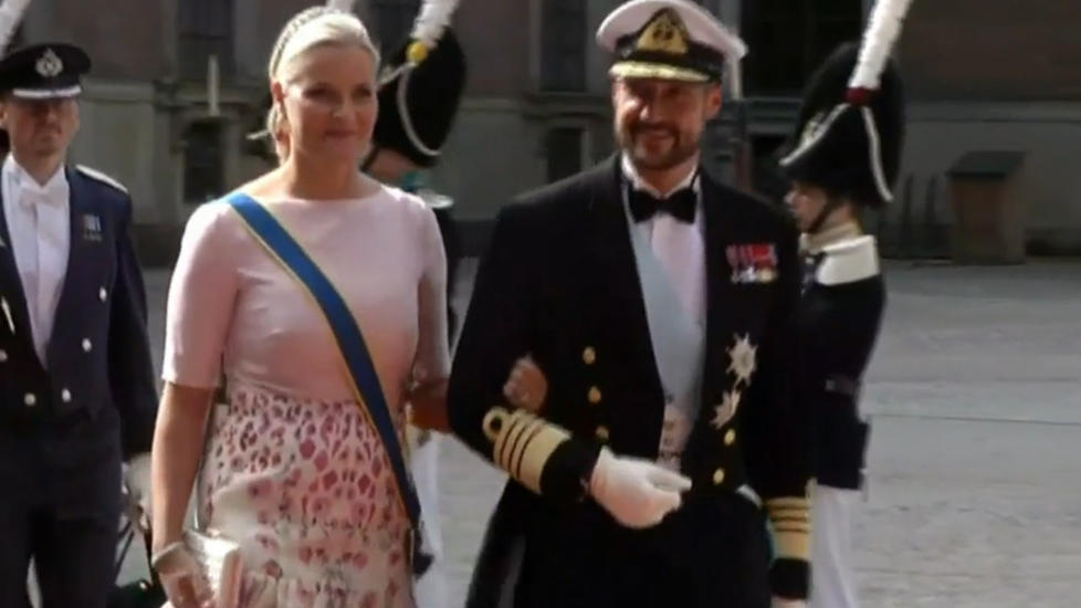 Mette-Marit og Haakon ankom akkurat!