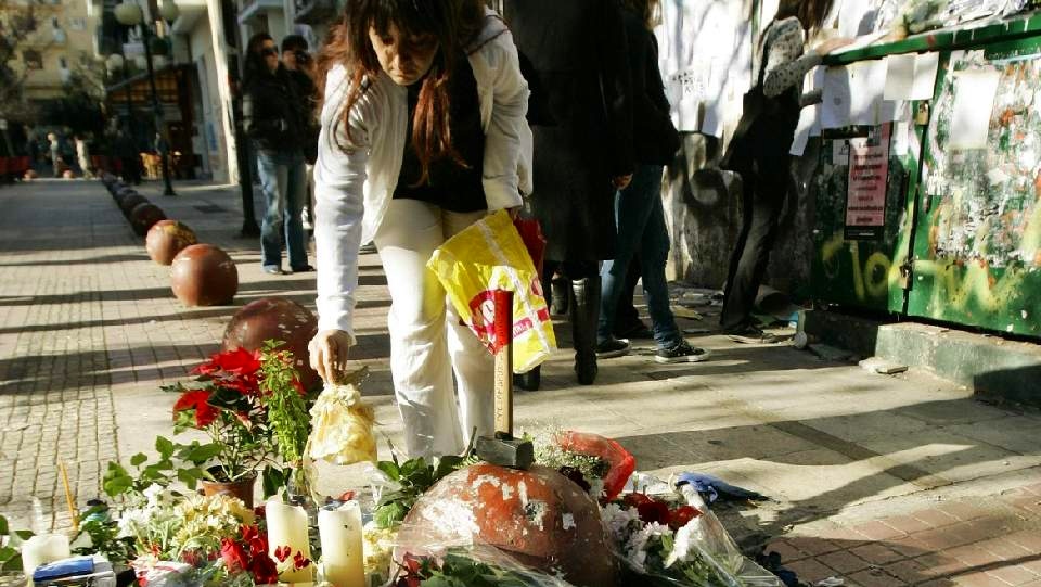 D�DE: Alexandros Andreas Grigoropoulos (15) d�de l�rdag 6. desember. Foto: AP/Lefteris Pitarakis/SCANPIX