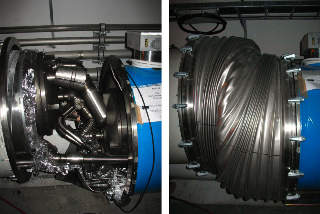 OOPS: To av de mest �delagte koblingene i sektor 3-4 p� partikkelakselleratoren til CERN.  Foto: CERN