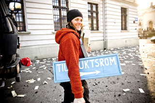LETTELSE: Gleden er stor når alt går som det skal, også for rekvisitør Caroline Størmer. LETTELSE: Gleden er stor når alt går som det skal, også for rekvisitør Caroline Størmer.