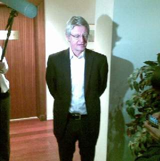 OSLO 2008: Advokat Harald Stabell orienterer pressen p� sitt kontor etter avgj�relsen. MMS-FOTO: Adrian �hrn Johansen.