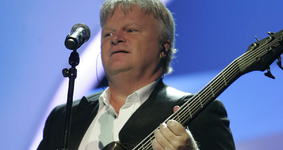 ALT AVLYST: Ole Ivars skulle v�rt med p� 12 jubileumsshow med Christer Sj�gren p� ny�ret. Alle er avlyst. - Jeg har aldri v�rt borti s� kyniske, utnyttende mennesker f�r, sier William Kristoffersen i bandet.