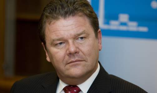 OPPR�RT: - Jeg er oppr�rt og synes det er fryktelig trist. Det er veldig spesielt at en parlamentarisk delegasjon som skal bes�ke norske hjelpeprosjekter i Gaza ikke f�r muligheten til � slippe inn, sier SVs �ystein Djupedal, som er med i delegasjonen. Foto: SCANPIX