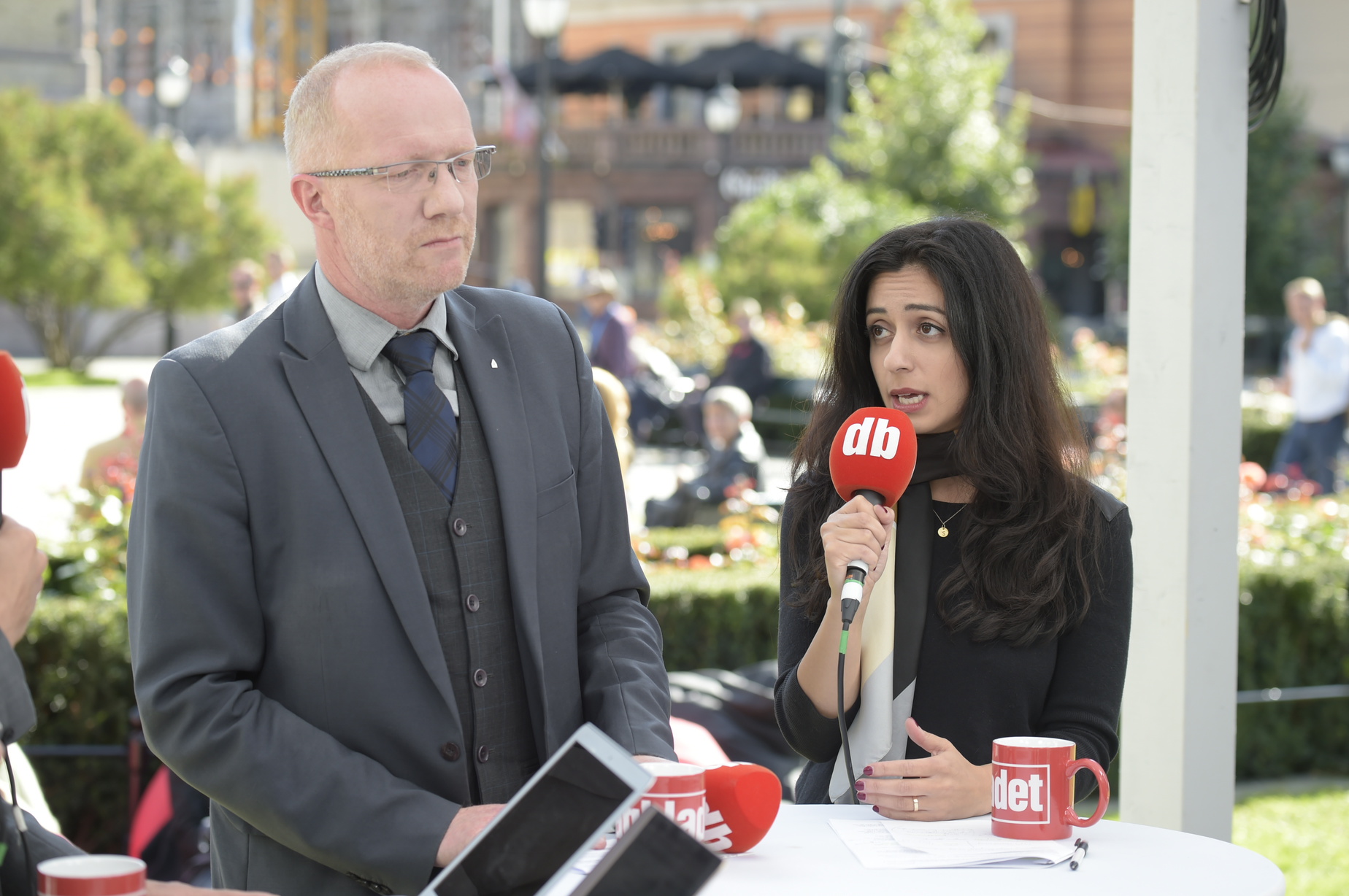 Generalsekretær i Norsk Redaktørforening, Arne Jensen, og Ap´s nestleder, Hadia Tadjik. 