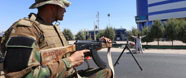 Taliban stormet afghansk fengsel - rundt 350 fanger p� r�mmen