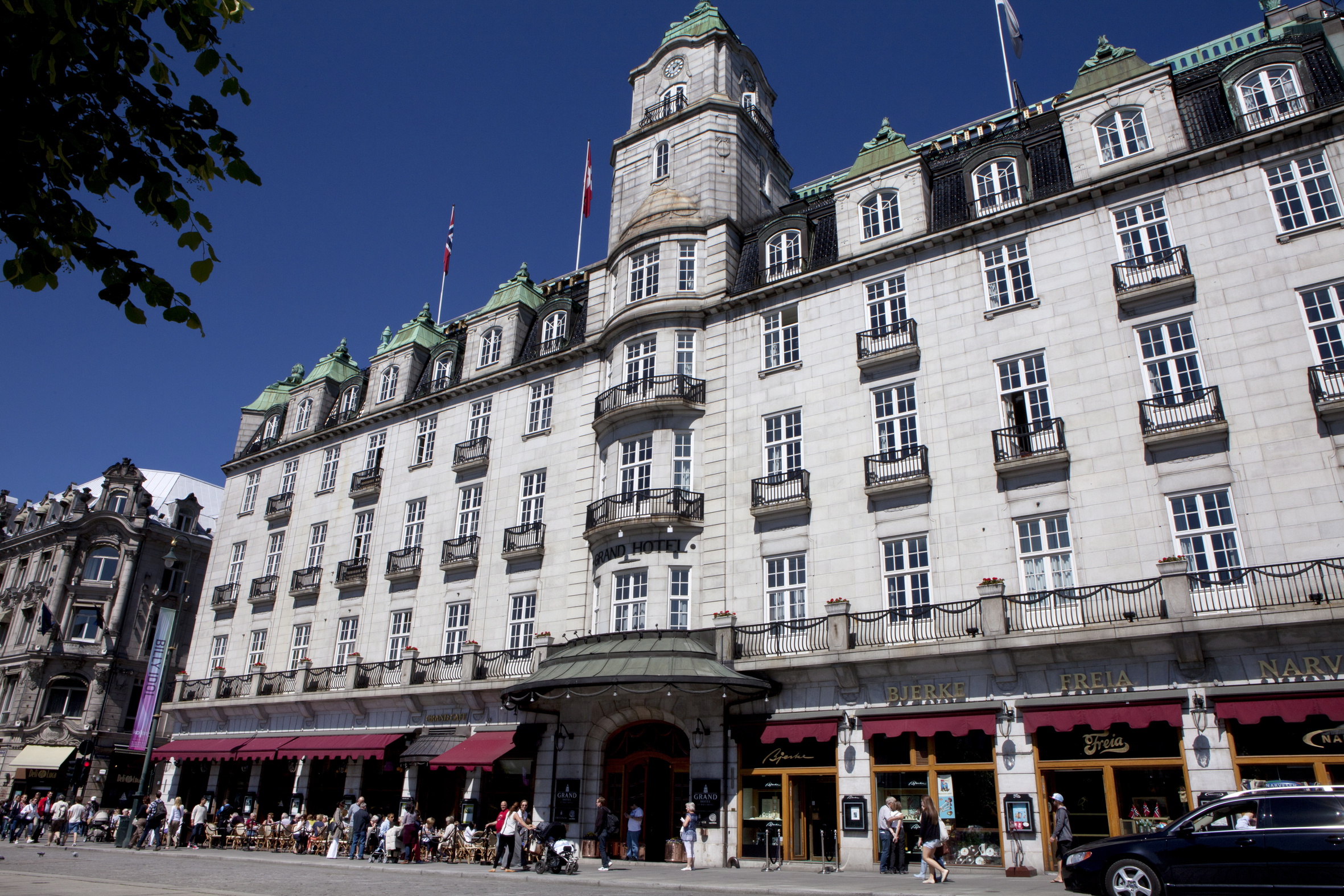 <b>FRP'S ADRESSE:</b> Oslo Frp holder forholdsvis luksuriøs valgvake på Grand Hotel.