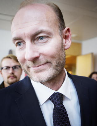 Uenig med kongehus-kritikken: - Kronprinsparet gjør en god jobb