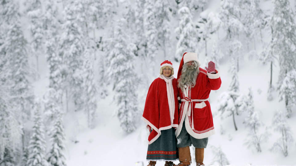 HVIT JUL: Det blir lite sn� i Oslo og de fleste andre kystn�rliggende str�k i morgen. Resten av landet kan for det meste glede seg over en hvit jul. Foto:  OLIVIER MORI/SCANPIX