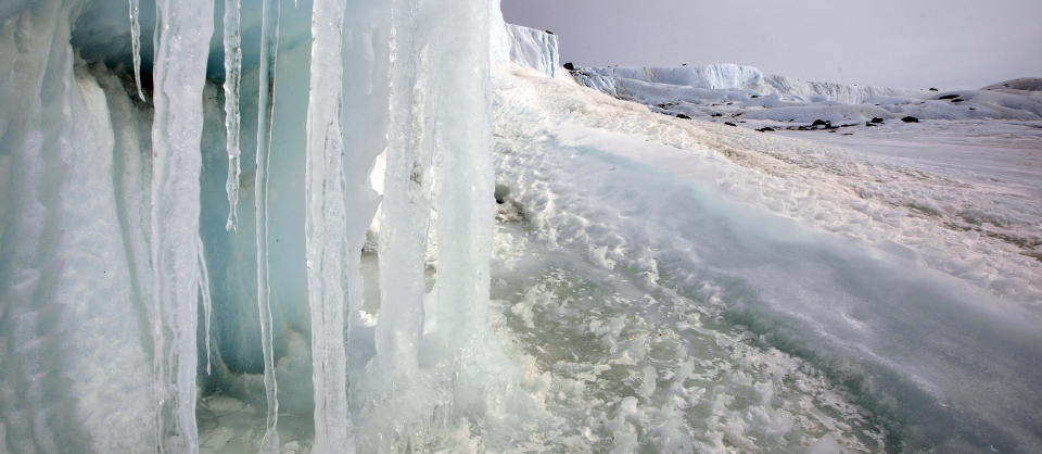 KRISE�RET 2007: For to �r siden var isoverflaten p� Arktis omkring �n million kvadratkilometer mindre enn i dag. Arkivfoto: SCANPIX