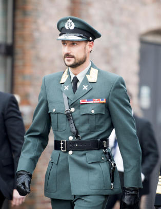 Kronprins Haakon overtar for Kong Harald