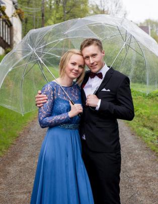 TV-paret skilte seg etter fem uker - nå er den ene nyforelska