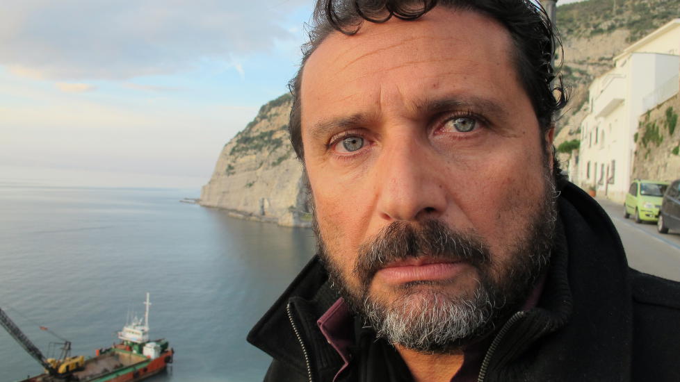 CHANGED HIS APPEARENCE: Francesco Schettino awaits the appeal process. This time he hopes that - 978x