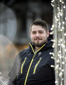 125 000 gruer seg til jul: - Et enkelt smil kan bety mye