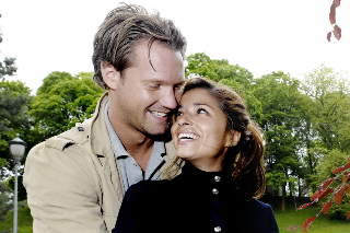 PARI FJOR: Stig Kjos (31) og Natalia Davadi (24) fant hverandre gjennom fjor�rets programserie. Foto: JOHN T. PEDERSEN