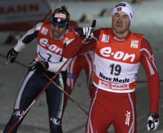 STERKT: Petter Northug viste muskler og gikk inn til pallplassering. Foto: SCANPIX