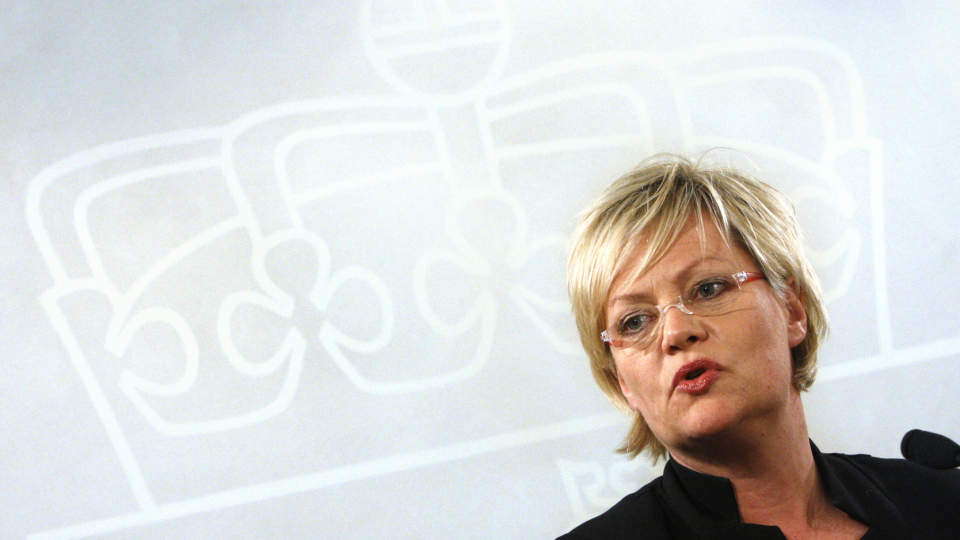 MILJ�SATSING: Finansminister Kristin  Halvorsen legger i dag fram forslag til endringer i oljefondet. Foto: Lise �serud / SCANPIX