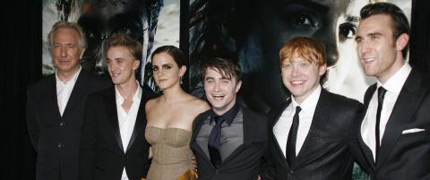 Slik hedrer «Harry Potter»-stjernene avdøde Rickman: - Han var en fantastisk mann