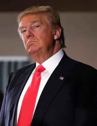 Trump beskylder motstander for å «ulovlig stjele» valgseier