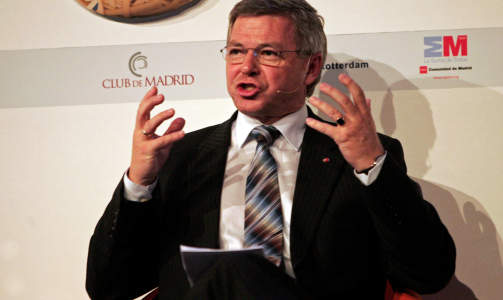 KAN BLI GRANSKET: Kjell Magne Bondevik. Foto: AFP PHOTO/Anoek DE GROOT/Scanpix
