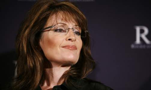 F�RSTE KVINNE: Sarah Palin er Alaskas f�rste kvinnelige guvern�r, og ogs� den yngste i delstatens historie. Foto: SCANPIX