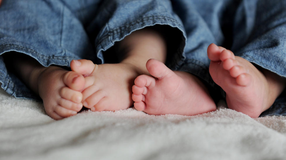 UTEN DIAGNOSE: Det er ikke alltid innlysende hvilket kj�nn et barn er ved f�dselen. N� skal en oppdatert lov omskifte av juridisk kj�nn gj�re det mulig for barn � bytte kj�nn f�r skolealder, uten diagnose eller medisinsk behandling. Foto: Frank May / NTB scanpix