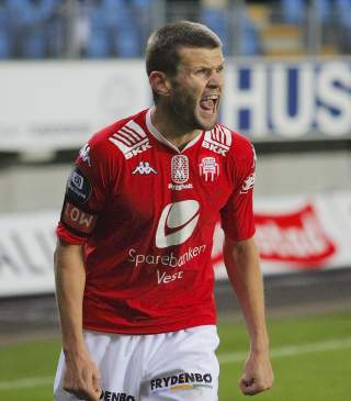 ALKIS: Etter tapet mot Brann kalte Rekdal Eirik Bakke en alkis. N� vil begge legge saken bak seg. Foto: Svein Ove Ekornesv�g  / SCANPIX