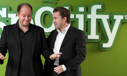 TJENER D�RLIG: Daniel Ek og Martin Lorentzon har gjort Spotify til en suksesstjeneste.