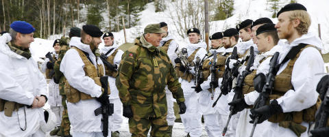 Forsvarskilder: Det vil ta én til to måneder for NATO å hjelpe Norge