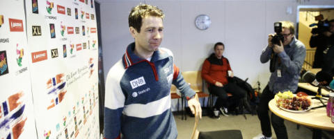 - Det blir litt vel privat