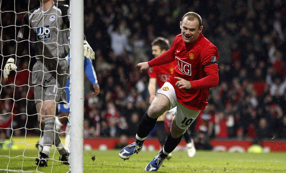 JUBEL: Wayne Rooney ga Manchester United dr�mmestarten mot Wigan med scoring etter bare dr�ye 50 sekunder. Foto: SCANPIX/AP/Jon Super
