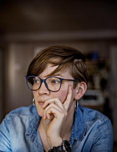 - MS er en møkkadiagnose å ha. Man kan ikke å få den uten å gå i kjelleren