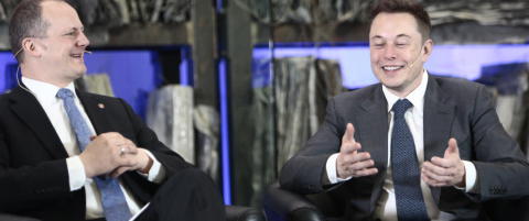 Pinlig stillhet da Tesla-gründer Elon Musk ble spurt om å flytte produksjonen til Norge