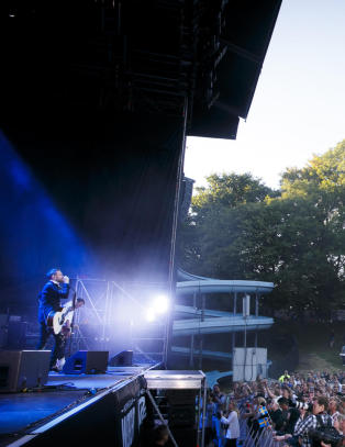 Norwegian Wood med store �konomiske problemer