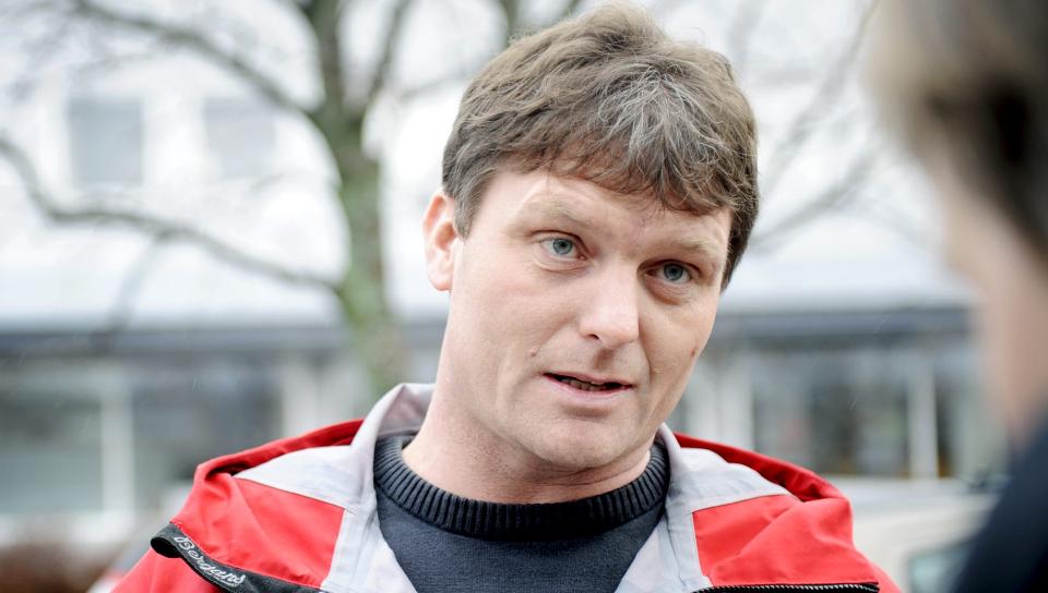 DELER AV SAKEN HENLAGT: Byggmester Harald Langemyhr fikk gledelig julehilsen fra politiet. Arkivfoto: Anne Charlotte Schj�ll/SCANPIX
