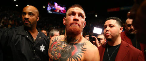 Nettet koker etter McGregors post: - Det er mulig, sier Mayweather