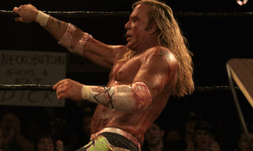 GJORDE ALT SELV: Mickey Rourke gjorde alle stuntene i �The Wrestler� selv.