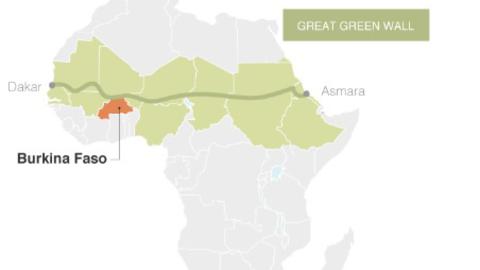 7000 KM LANG: Muren skal strekke seg på tvers av hele det afrikanske kontinentet. Illustrasjon: Ecosia 7000 KM LANG: Muren skal strekke seg på tvers av hele det afrikanske kontinentet. Illustrasjon: Ecosia
