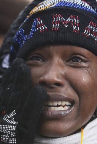 OBAMAFEBER: Laterra Hopkins blir r�rt av Obamas tale i Baltimore. Foto: Scanpix