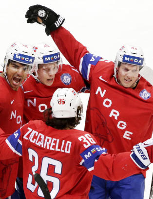 Sjokkbeskjed til hockey-gutta: Norge kan rykke ned likevel