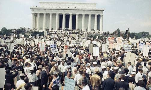 28. MARS, 1963: En stor menneskemengde er samlet p� Lincoln Memorial og demonstrerer for borgerrettigheter. Foto: SCANPIX/AP