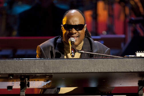 OPPTRER: Stevie Wonder. Foto: SCANPIX
