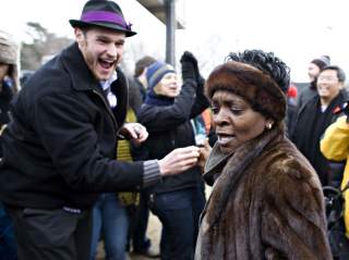 GAMLE SOM UNGE: Leola Grace fra Bronx, New York, ble ogs� med p� dansen. Foto: SVEINUNG UDD YSTAD